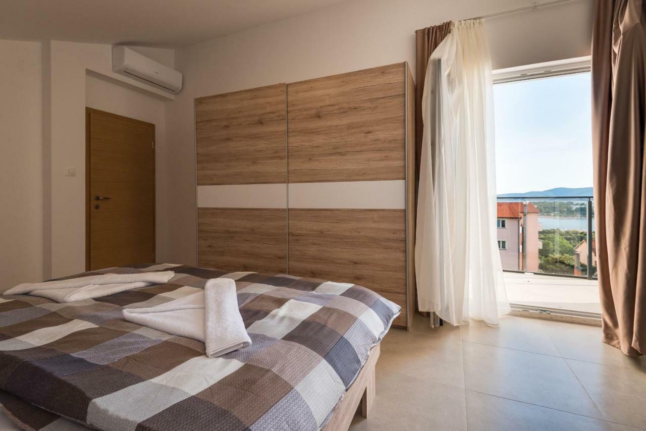 Croatica Suites Podsolarsko Šibenik Exterior foto
