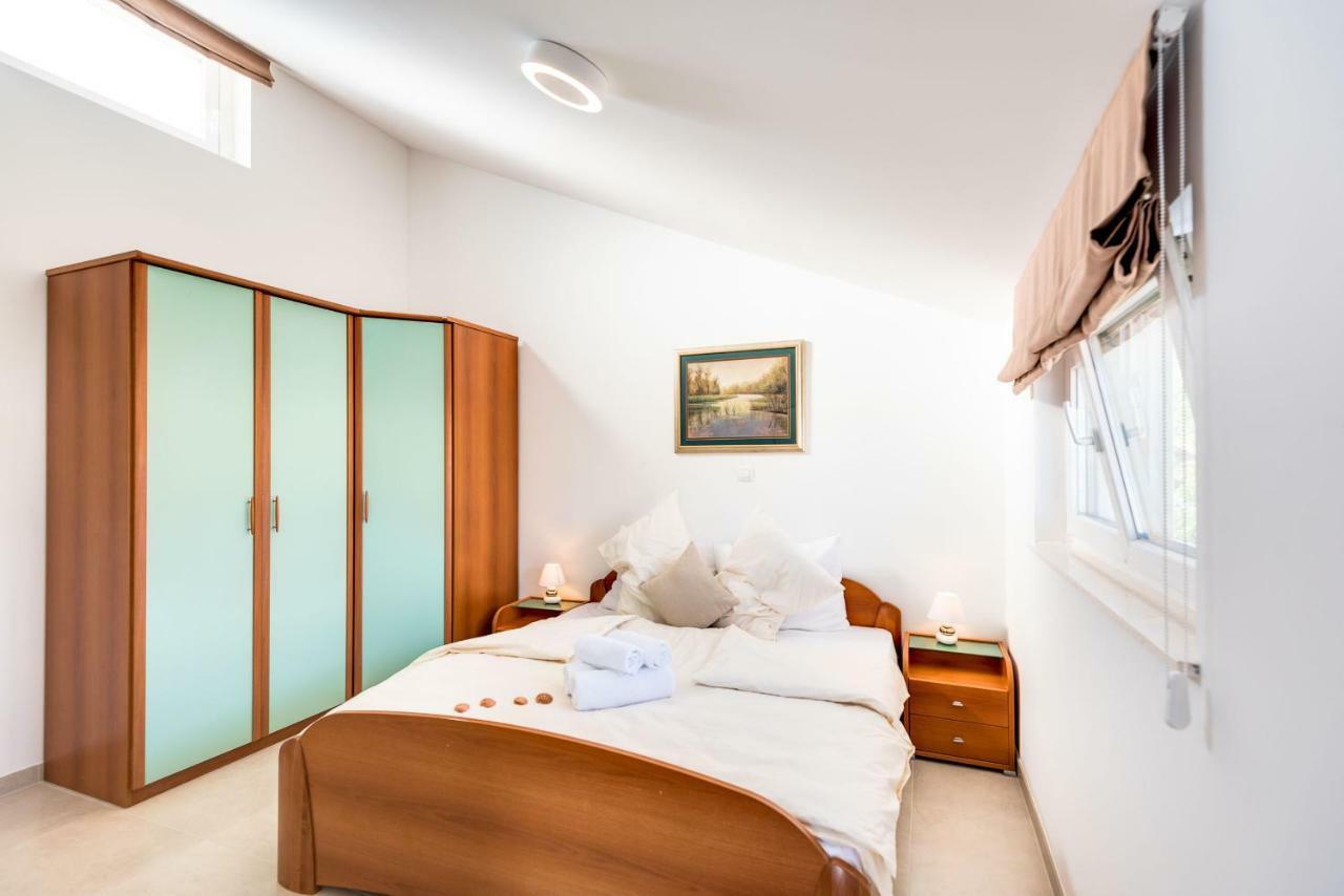 Croatica Suites Podsolarsko Šibenik Exterior foto